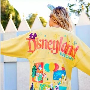 NWT Disney Park Disneyland Donald Duck Play In The Park Spirit Jersey Size M